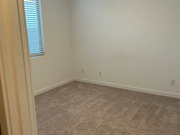 2917 E 27th Ave #1 — Photo 6