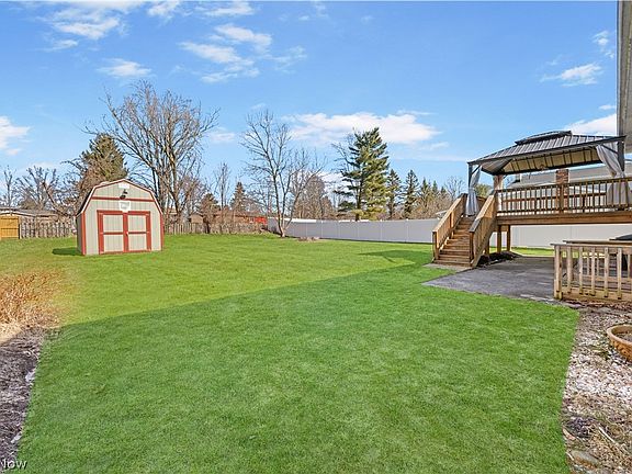 2nd image of 3701 Bramblewood Dr