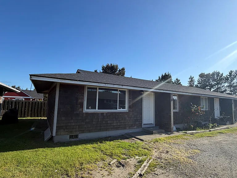 1502 Shoreview Dr N #JL-15 — Photo 3