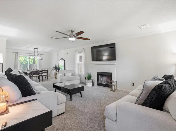 1502 Rushworth Dr, Houston, TX 77014