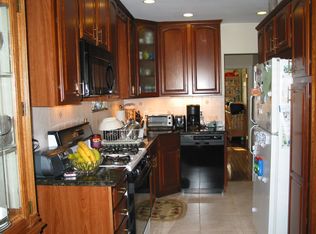 4710 21st Ave, Astoria, NY 11105