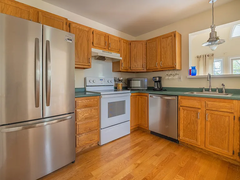 916 Reef Rd #1 — Photo 14