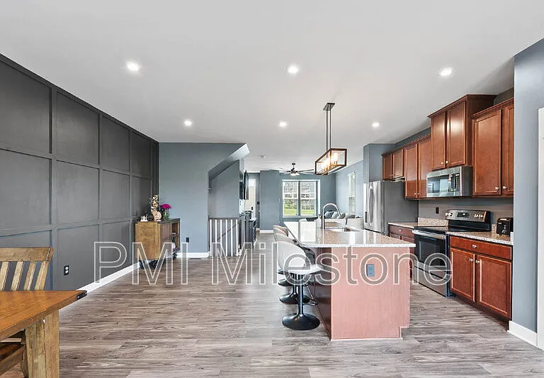 367 Ontario Dr #FALLING WATERS — Photo 26