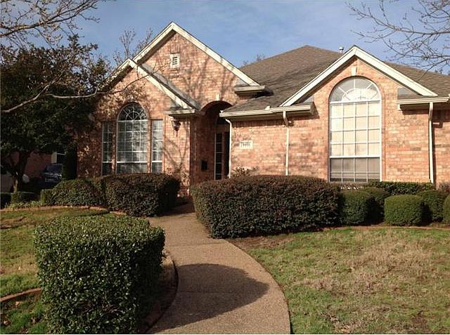 1st image of 8405 Shady Oaks Dr