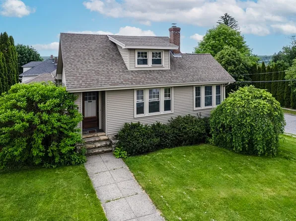 53 Hillcroft Ave, Worcester, MA 01606