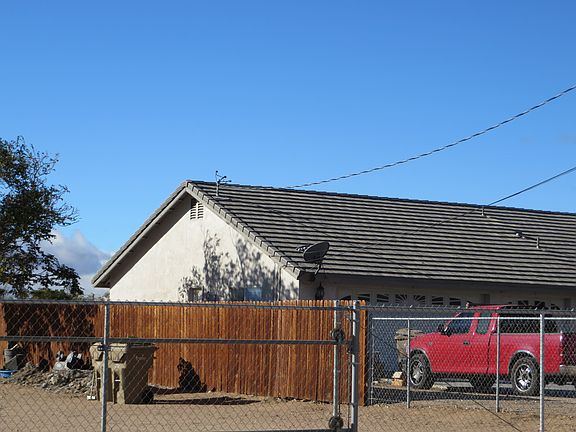 2nd image of 16533 Mesa St