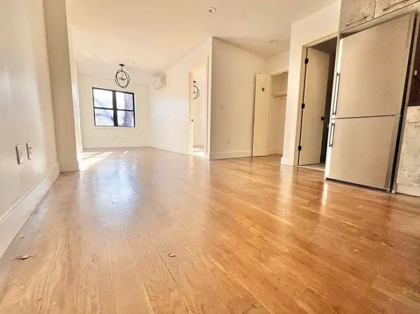 826 Saint John's Place image 1 of 12