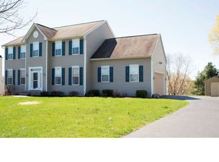 3 Elliot Ct, Royersford, PA 19468