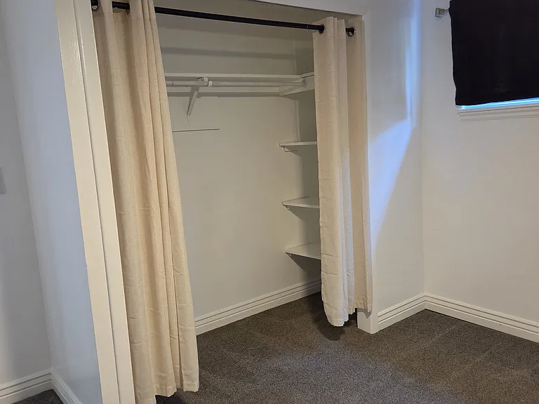 2631 W Sharron Dr — Photo 14