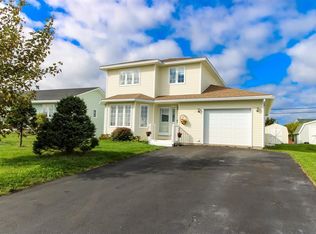32 McCourt Close, Conception Bay South, NL A1X6J1