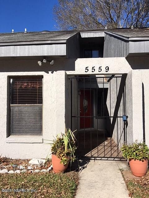 1st image of 5559 Pinehill Ln