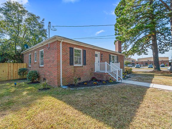 2nd image of 3501 Evangeline St