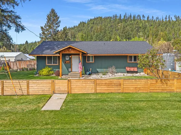 103 S 8th Ave, Ione, WA 99139