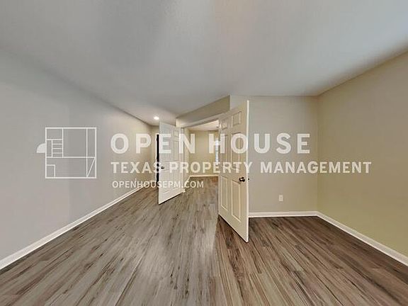 4th image of 18238 Fair Grange Ln