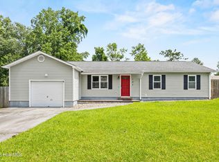 102 Natalie Lane, Hubert, NC 28539