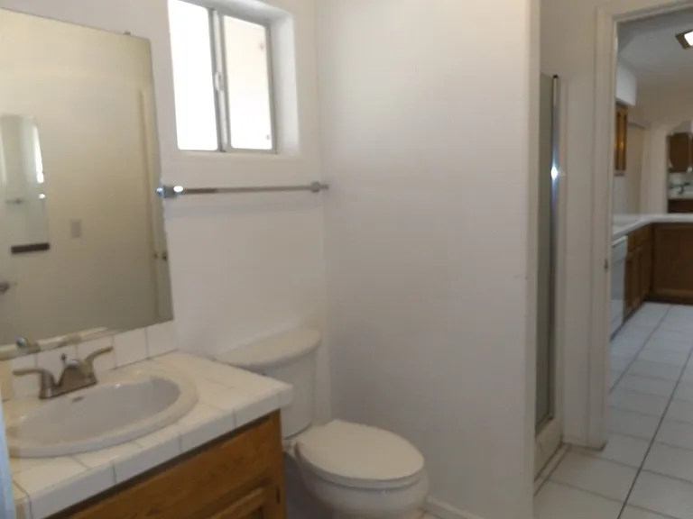 3233 Iroquois Ct — Photo 11