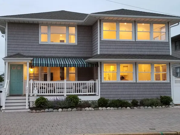 23 Dover Ave, Lavallette, NJ