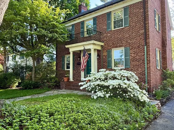 7115 York Rd, Baltimore, MD 21212