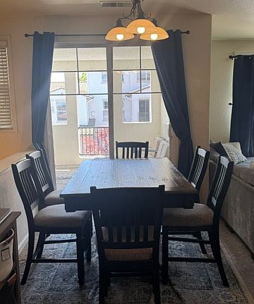 2nd image of 4094 Clarinbridge Cir