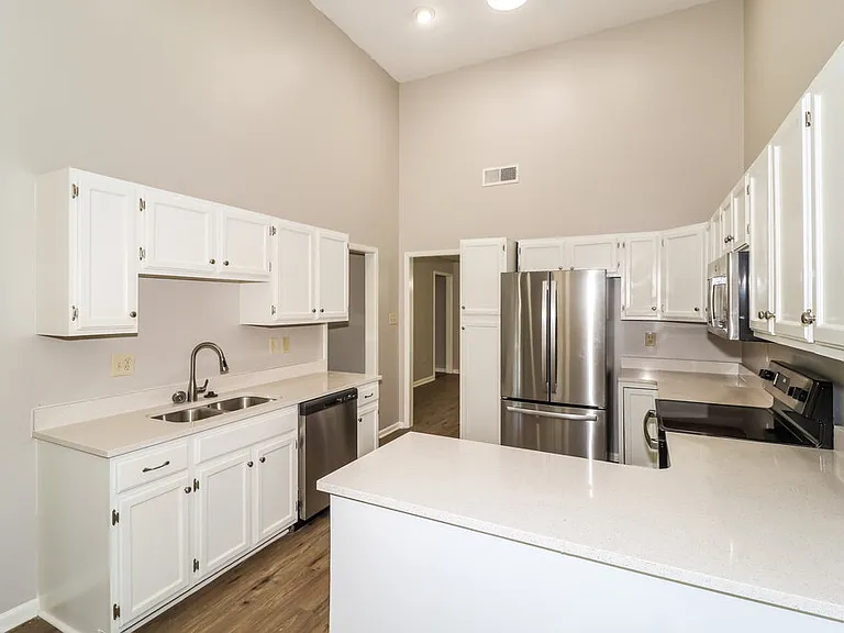 8586 Grandbury Pl — Photo 10