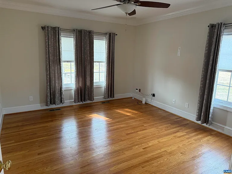 9109 Constitution Hwy — Photo 10