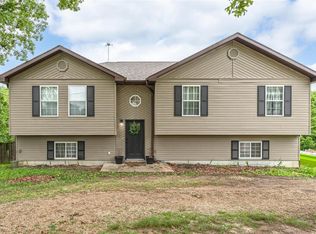 21819 Laramie Rd, Saint Robert, MO 65584