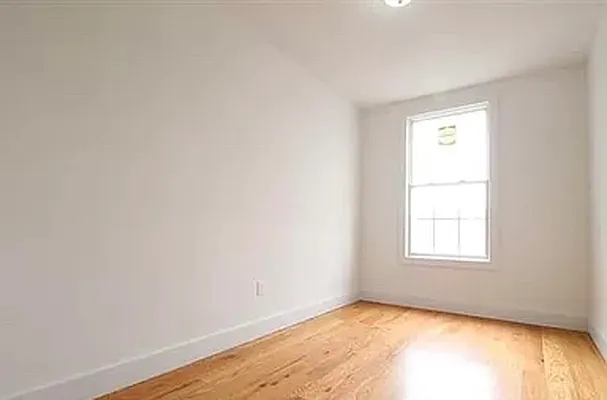 Rented by Owner | media 11