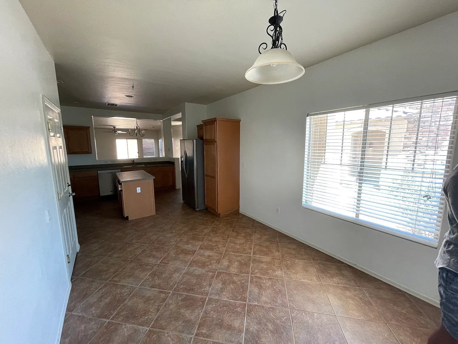 3 bed, 1800 sqft, $1,750 — Photo 4
