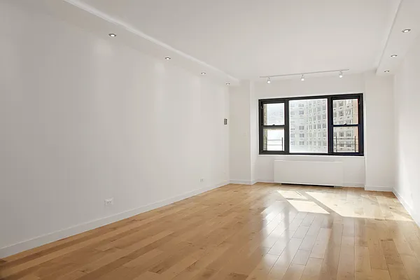 Rented by Compass | media 7