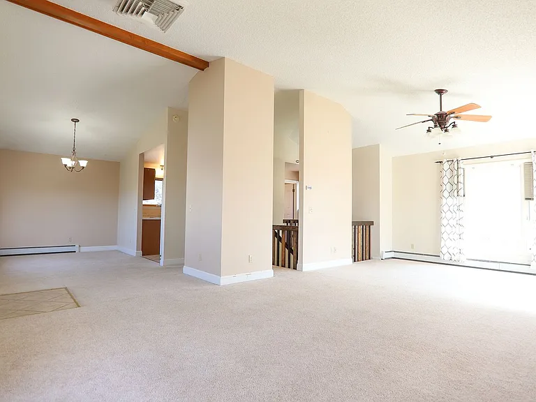 2260 Papago Ct — Photo 3