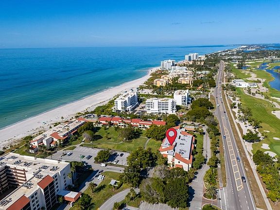 3rd image of 2055 GULF OF MEXICO DRIVE #G2-213