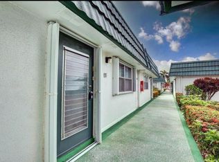 65 Waterford Cir #C, Delray Beach, FL 33446