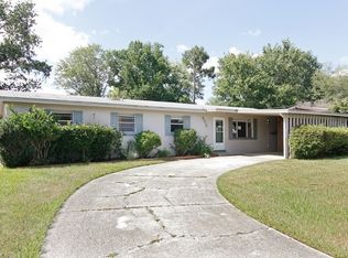 289 Bonnlyn Dr, Orange Park, FL 32073