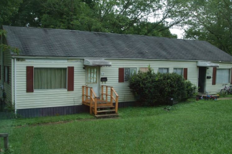 2nd image of 179 Hillside Rd