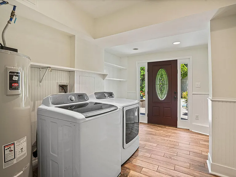 7712 Dolly Dr — Photo 35