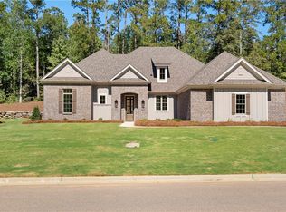 124 Merlin St, Opelika, AL 36801