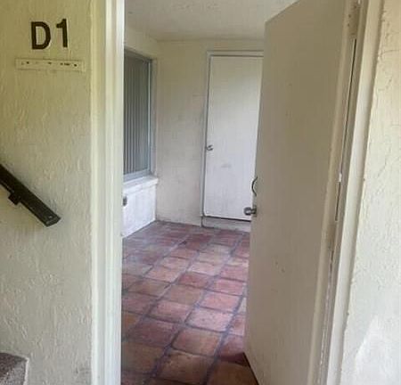 2nd image of 4885 Sable Pine Cir APT D1