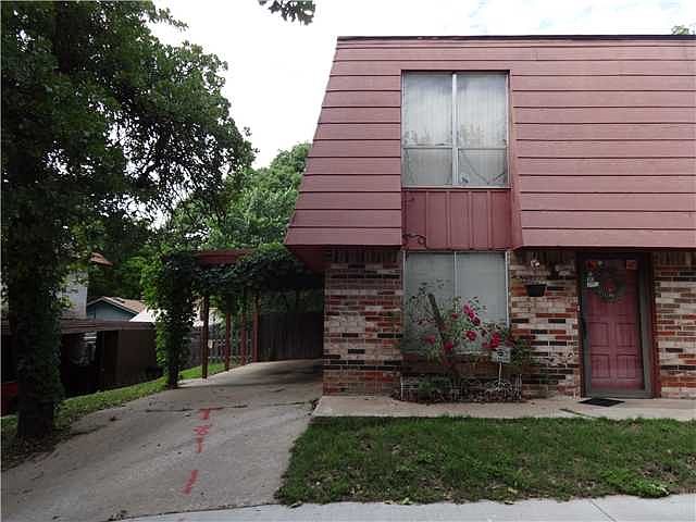 1st image of 1134 N Bradley Ave
