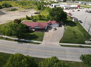 1317 E Main St, Beloit, KS 67420