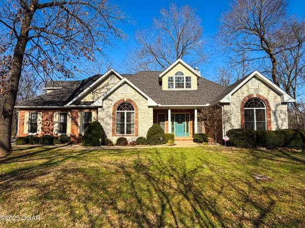 503 Soaring Hawk Dr, Joplin, MO 64801