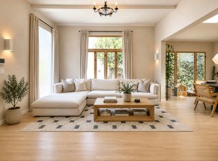 6277 Commodore Sloat Dr, Los Angeles, CA 90048