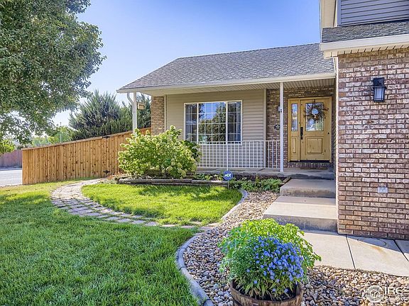 3rd image of 1501 Driftwood Ct
