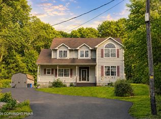 5191 Spring Dr, Swiftwater, PA 18370