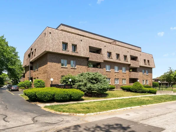 1730 W Galena Blvd APT 301E, Aurora, IL 60506