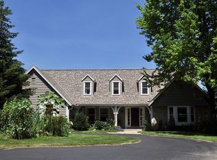 16100 Cornell Ct, Brookfield, WI 53005