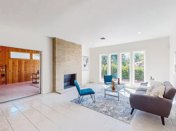2609 Virginia St NE, Albuquerque, NM 87110
