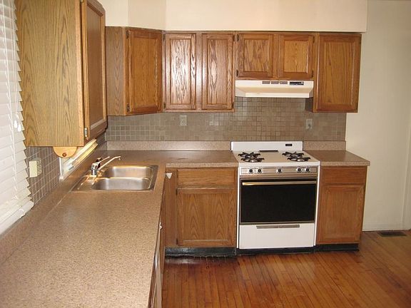 Kitchen 3
