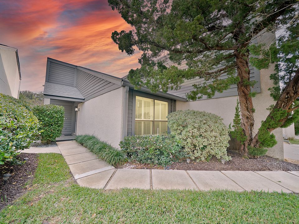 1st image of 2752 Biarritz Ct