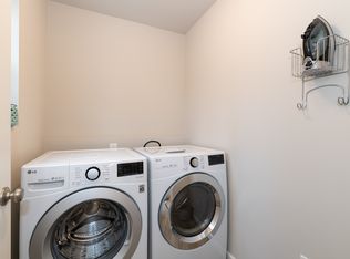 355 Woodland Circle Dr, South Haven, MI 49090