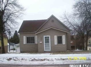 815 Adams Ave, Eveleth, MN 55734